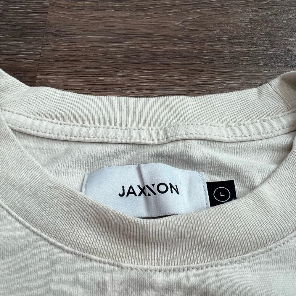 JAXXON Limited Edition Oversized Boxy Graphic T-Shirt Size Large Cream Angel Tee - Picture 5 of 8